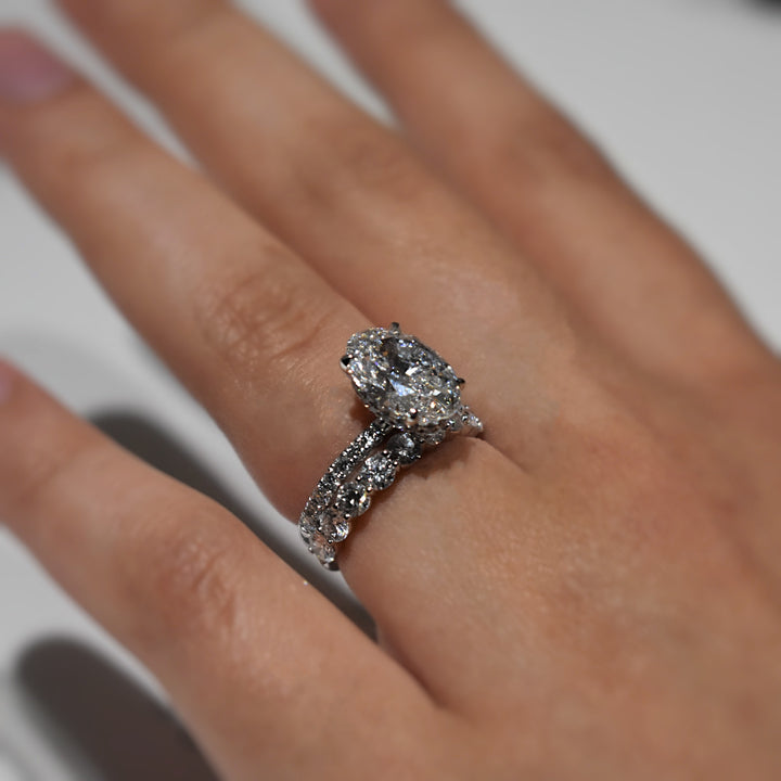 2 Carat Oval Lab Diamond Engagement Ring | Pave Setting | Solid 14K/18K Gold | E/F VVS2 | Oval Brilliant | Excellent Cut | IGI Certified