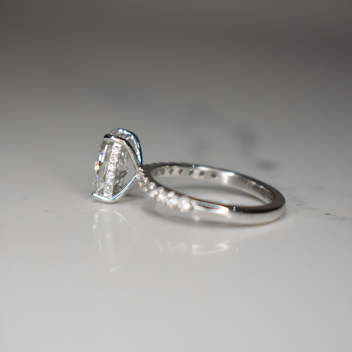 2 Carat Oval Lab Diamond Engagement Ring | Pave Setting | Solid 14K/18K Gold | E/F VVS2 | Oval Brilliant | Excellent Cut | IGI Certified