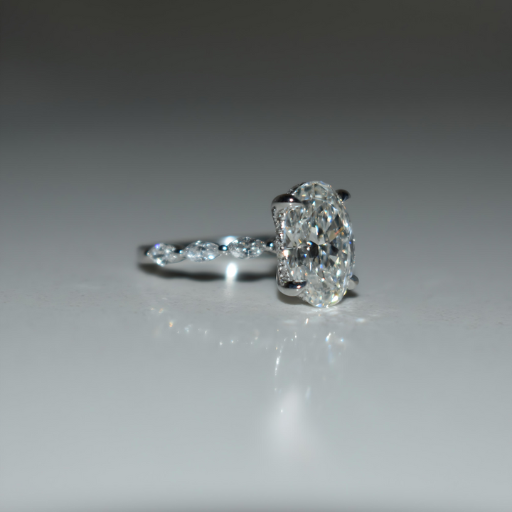 2 Carat Oval Lab Diamond Engagement Ring | Bubble Band | Solid 14K/18K Gold | E/F VVS2 | Oval Brilliant | Excellent Cut | IGI Certified