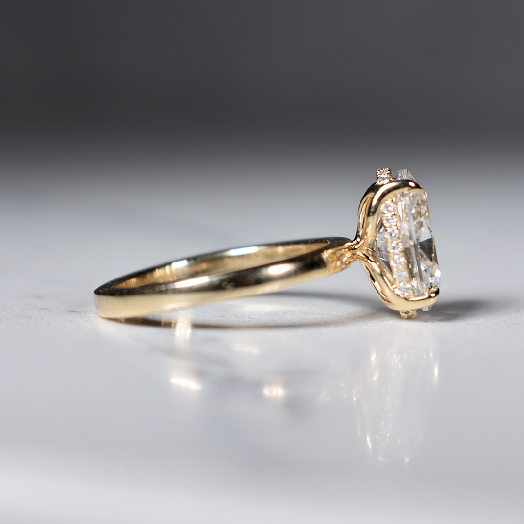 3 Carat Oval Lab Diamond Engagement Ring | Solitaire with Tulip Prongs | Solid 14K/18K Gold | E/F VVS2 | Oval Brilliant | Excellent Cut | IGI Certified